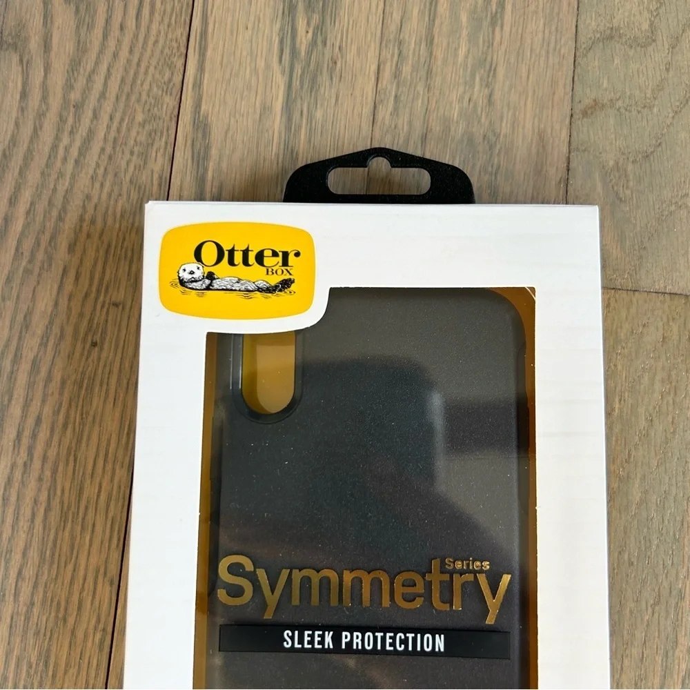 Otter box symmetry sleek protection iPhone large black case